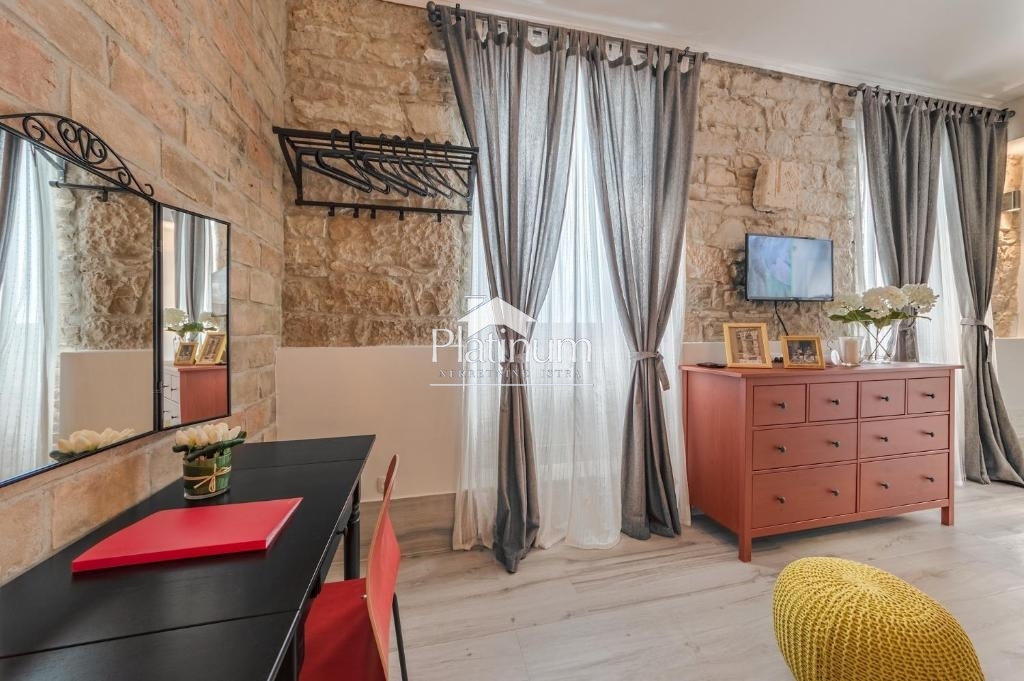 Pula, center, stanovanje 59 m2