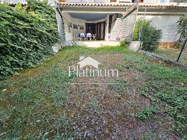 BARBARIGA APARTMENT WITH LARGE GARDEN, TOP