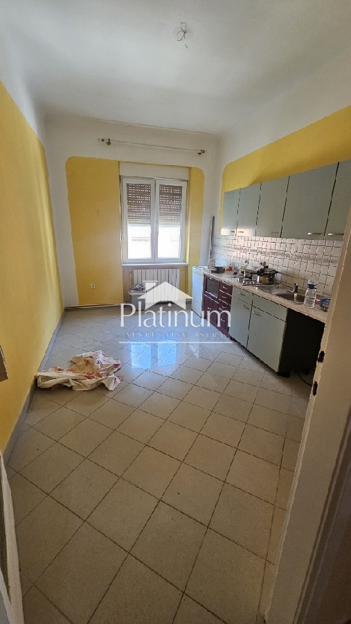 CENTRO DI POLA ZONA PEDONALE UNICA