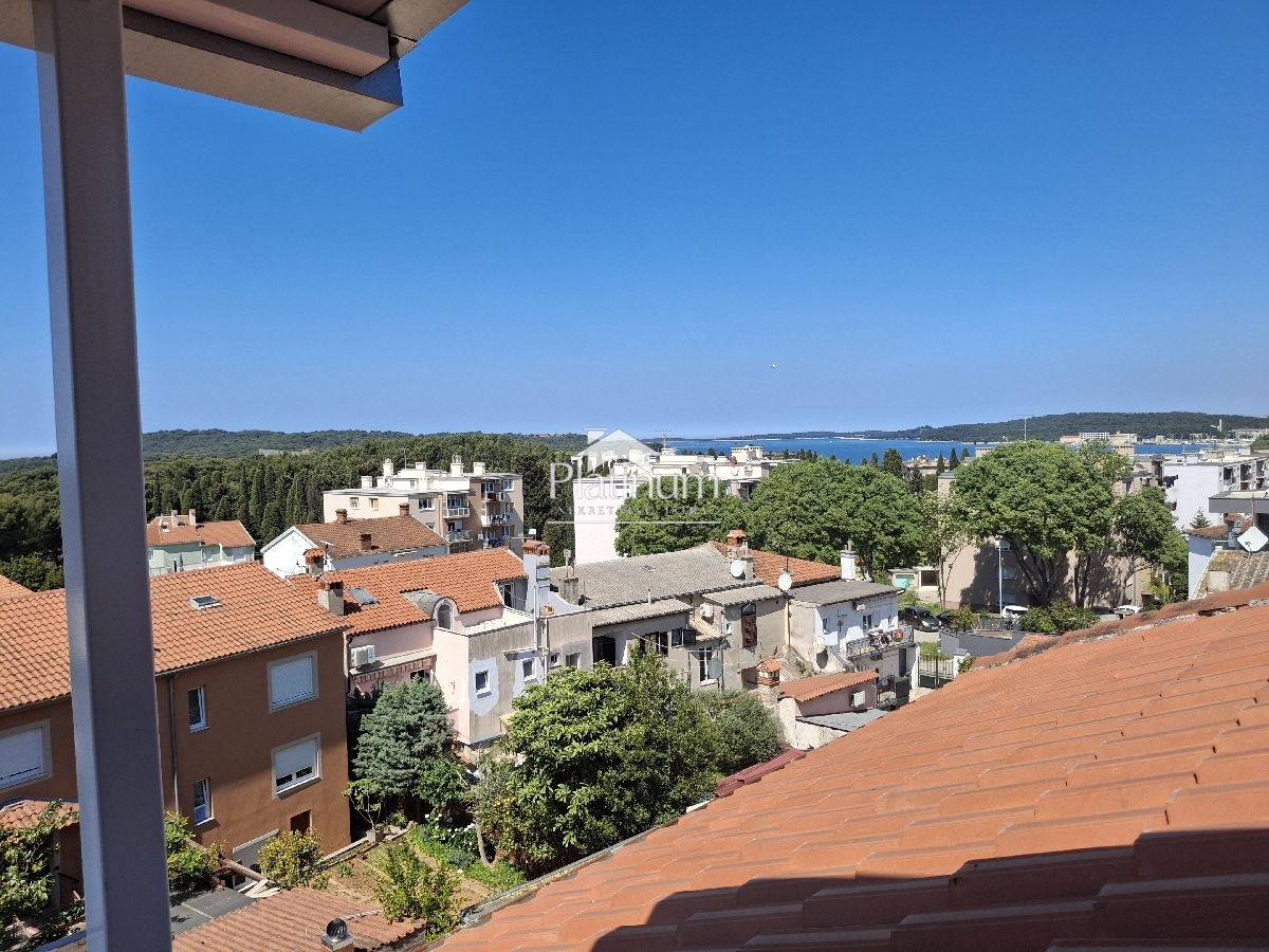Istra, Veruda, stan 130 m2, pogled na more