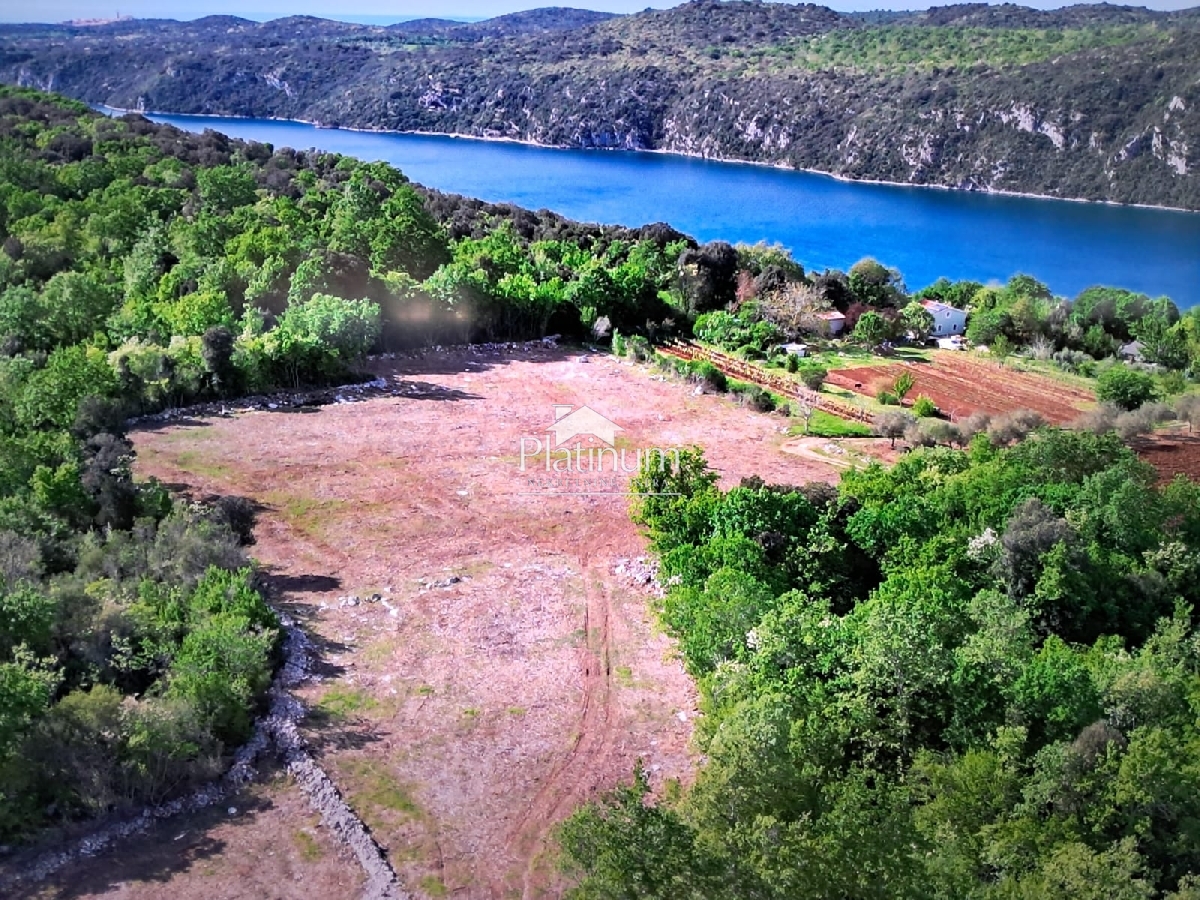 Istra,Rovinj poljoprivredno zemljište uz more