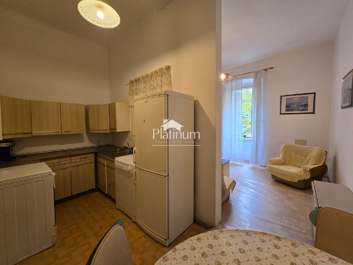 Istria, Pola, appartamento 1° piano, 52 m2