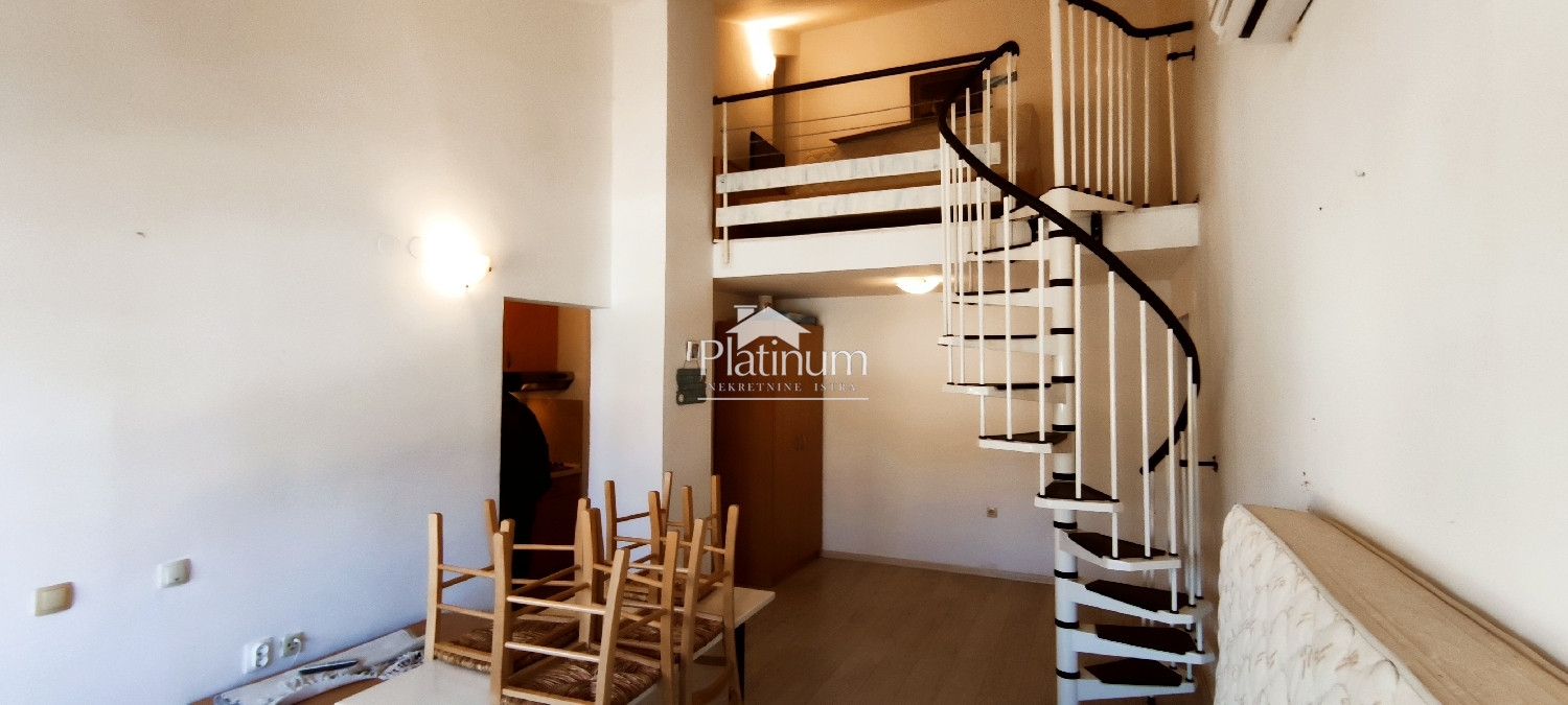 PARENZO, DINTORNI, 41m2 2 PIANO, 150M DAL MARE