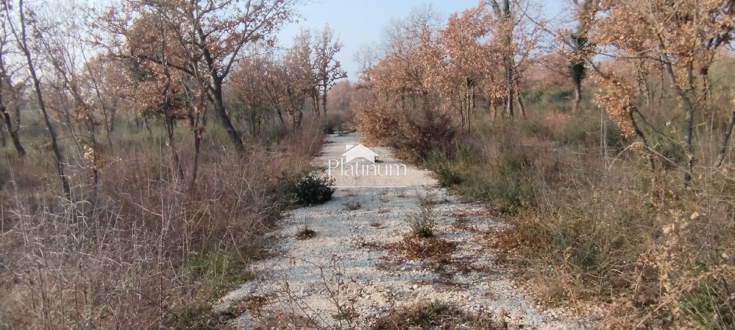 Istria, Peroj terreno agricolo 606 m2