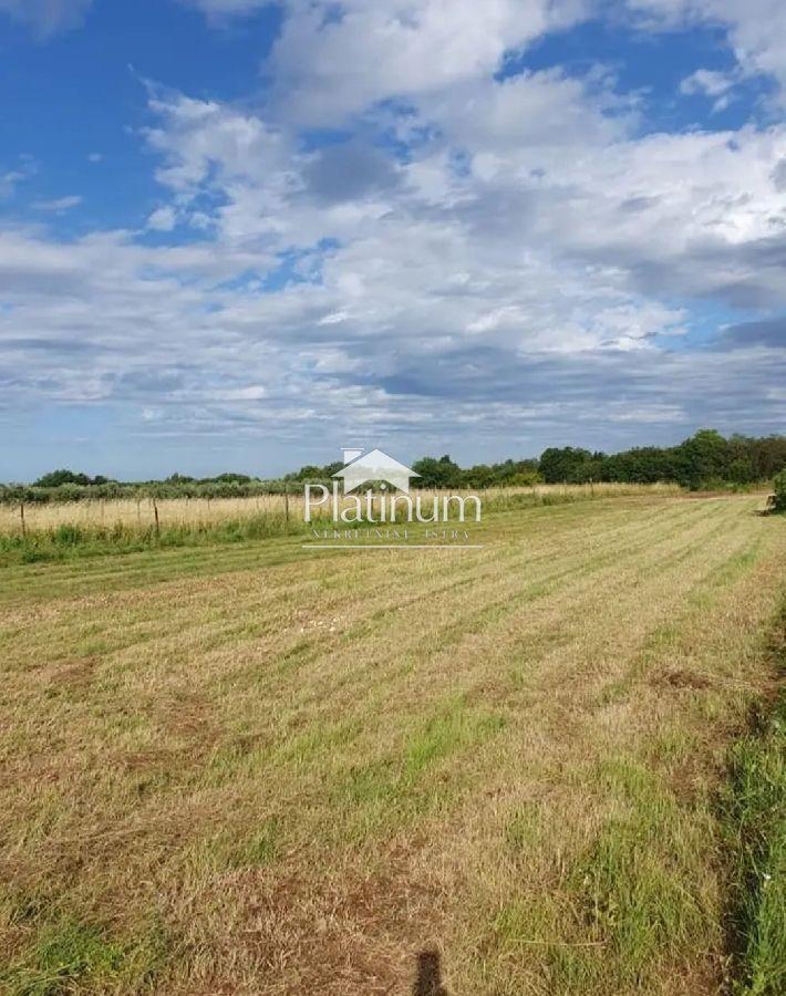 Istra,Ližnjan-okolica građevinsko zemljište na prodaju