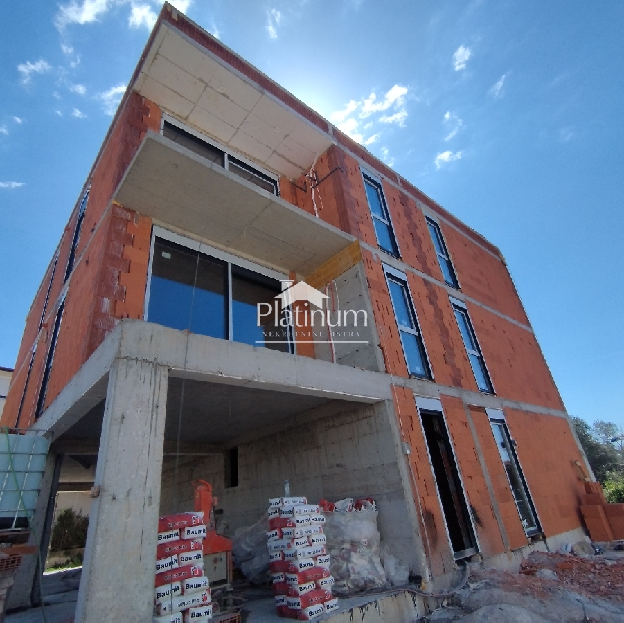 Istra,Peroj apartman na drugom katu s pogledom na more