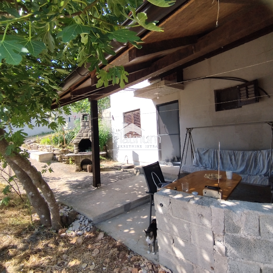 Istra, vikend hiša Kavran naprodaj
