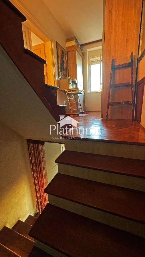 Istra,Vinkuran kuće u prodaji 700 m od mora