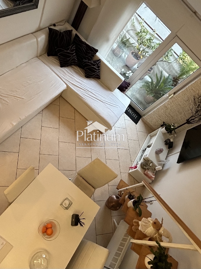 Istria, Pola, splendido appartamento con galleria