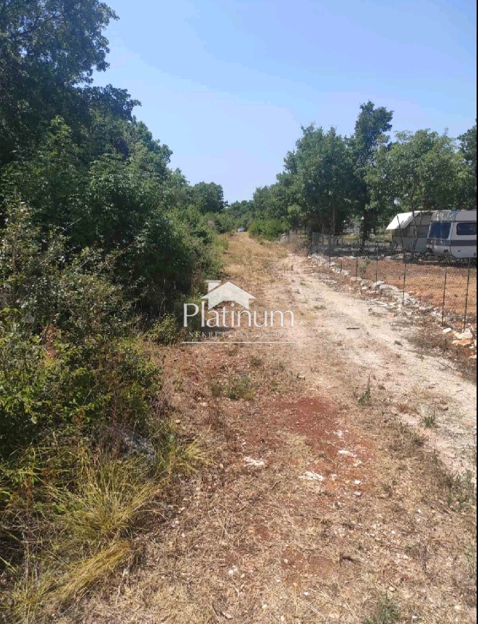 Istria, Fasana terreno agricolo 802 m2, 1500 m dal mare