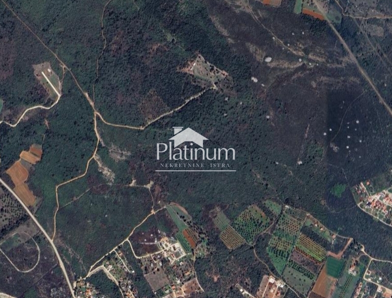 Istra, Peroj, poljoprivredno zemljište, 450 m more