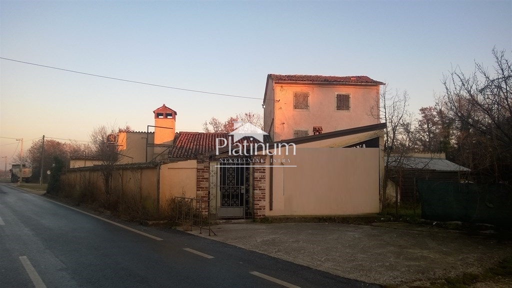 ISTRIA, POREČ, house with office space, for sale