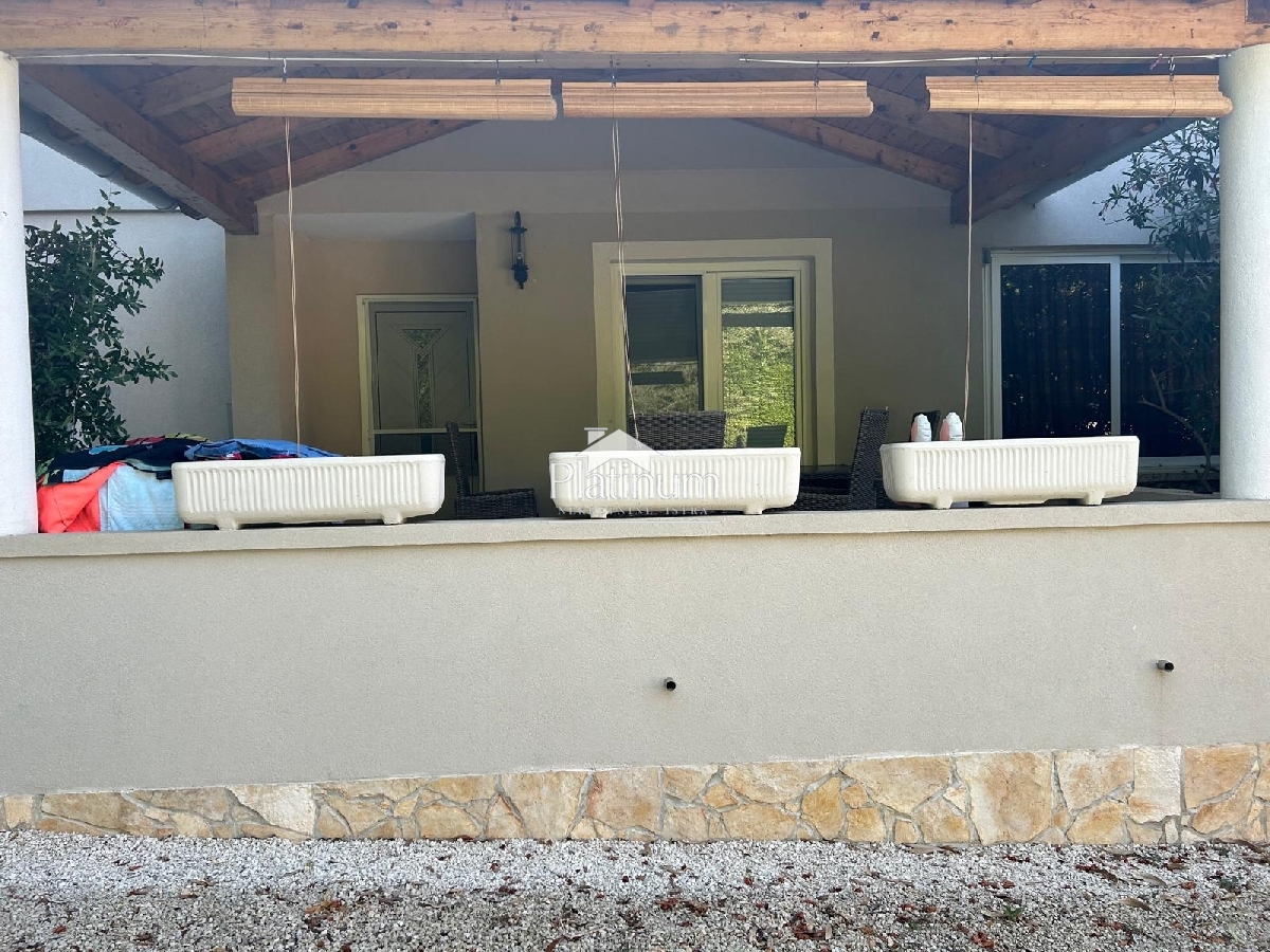 Istra, općina Medulin, lijepi jednosobni apartman u prizemlju 