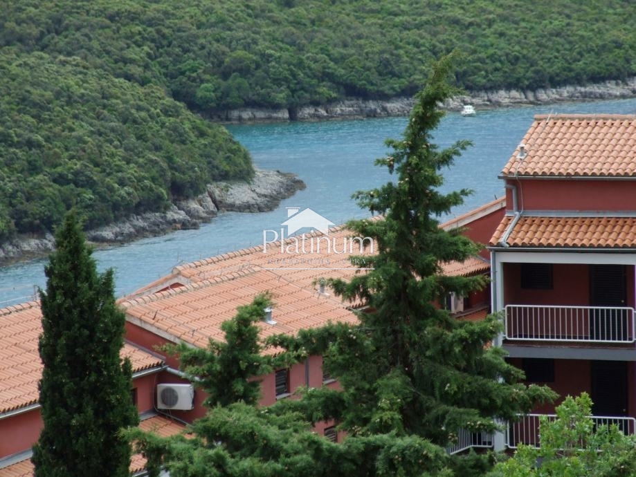 Istria, Duga uvala appartamento con vista mare e galleria