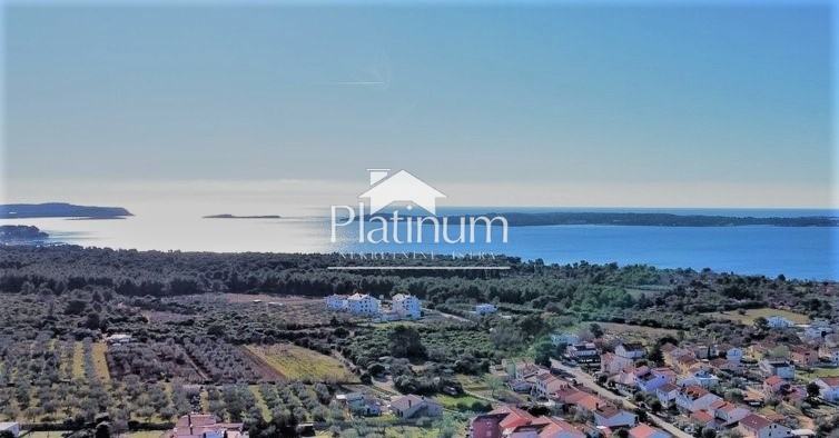 FAŽANA, OKOLICA, APARTMAN 2 SOBE + 30M2 VRTA
