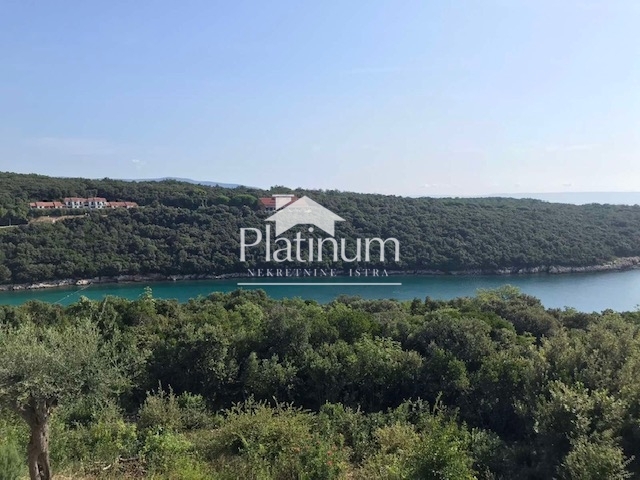 ISTRA, DUGA UVALA, APARTMAN 1 RED, SA EXTRA POGLEDOM NA MORE