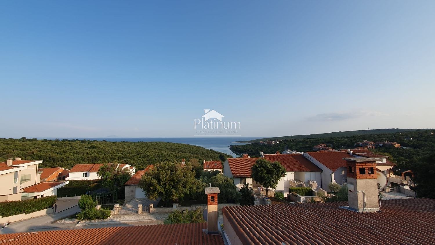 Istria, Duga uvala newly renovated apartment with sea view