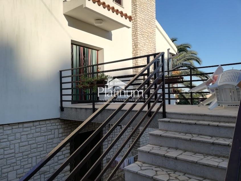 Istra,Premantura prostran apartman s pogledom na more