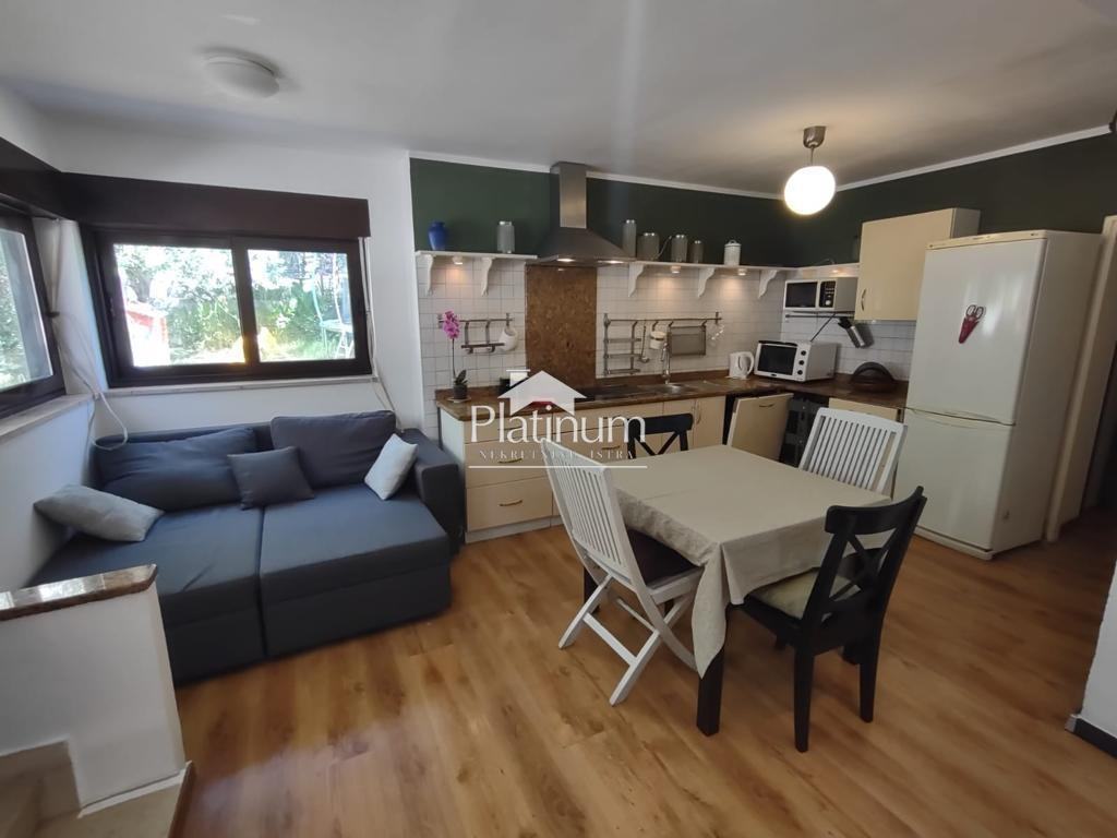 Istria, Pola, casa a un piano in posizione tranquilla