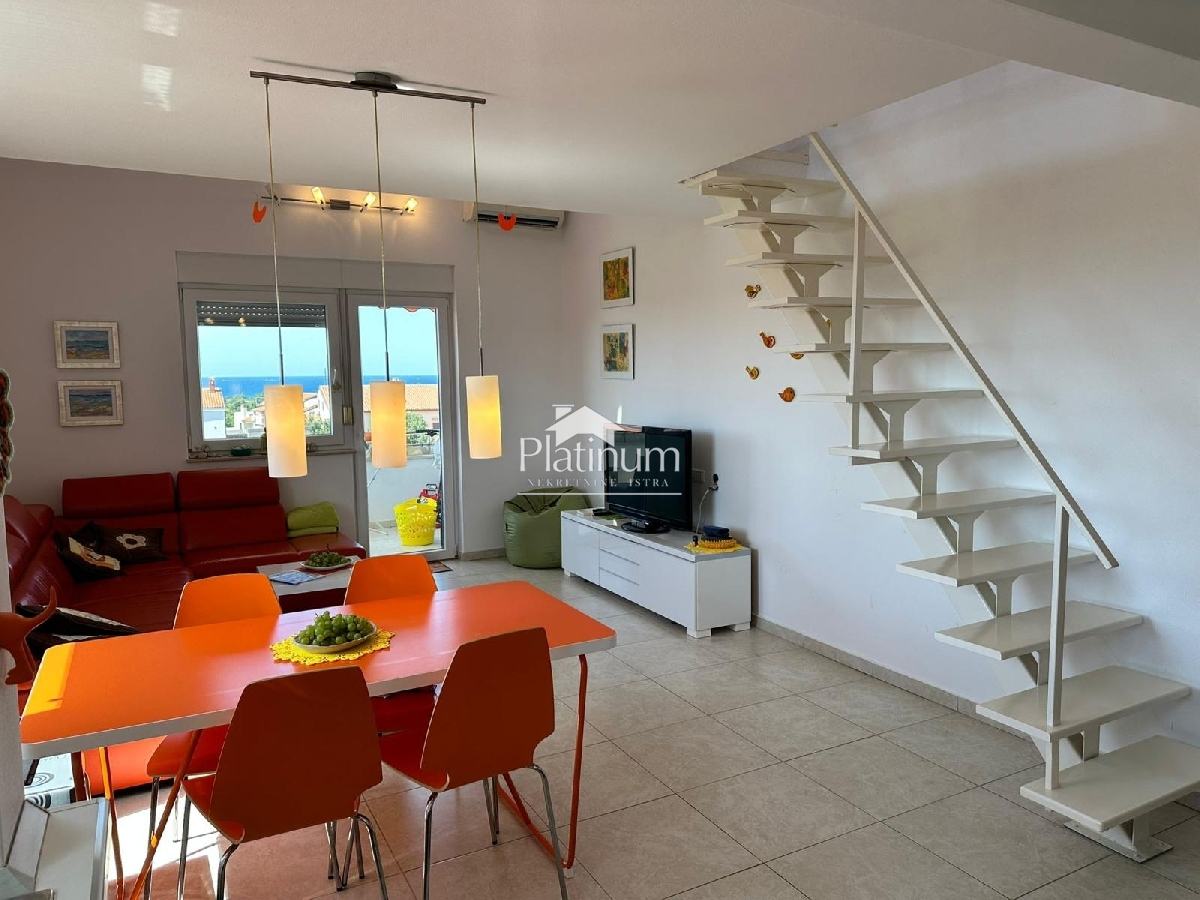 Istra, Vodnjan, fantastični etažni apartman s pogledom na more