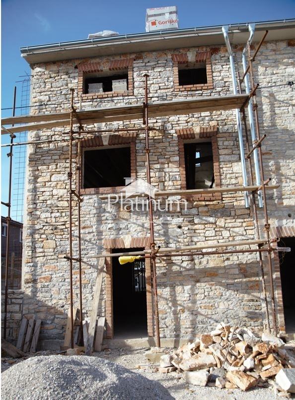 Villa in pietra in costruzione, occasione! Prezzo su richiesta