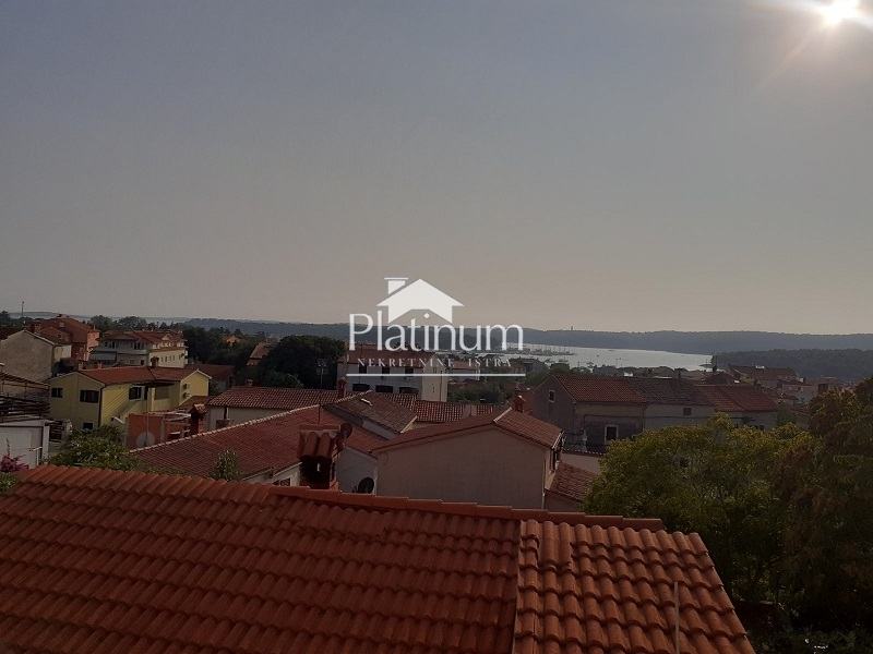 KUĆA U CENTRU MEDULINA, 190m2