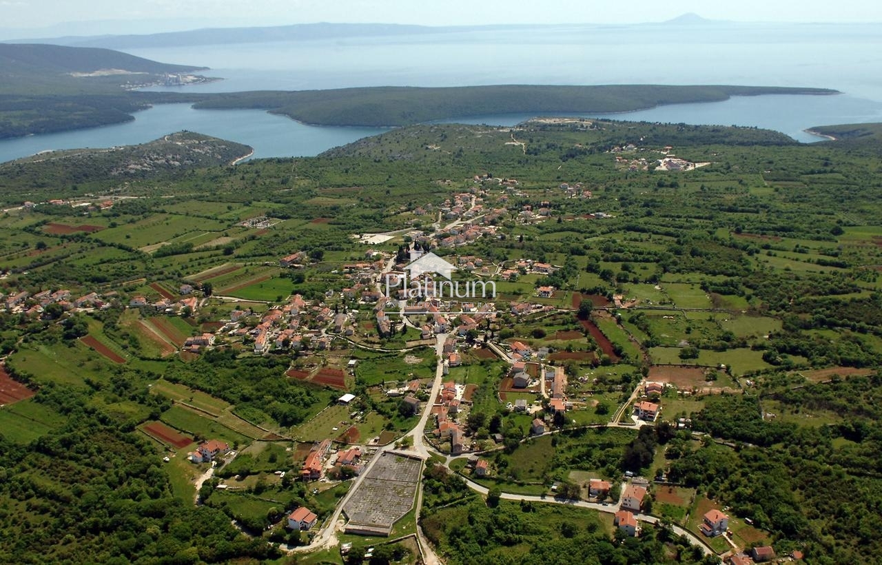 ISTRA RAKALJ, GRAĐEVINSKO I POLJOPRIVREDNO 6700m2