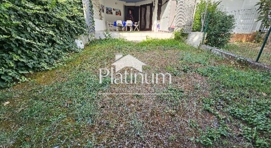 APPARTAMENTO BARBARIGA CON AMPIO GIARDINO, TOP