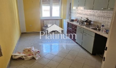 CENTRO DI POLA ZONA PEDONALE UNICA