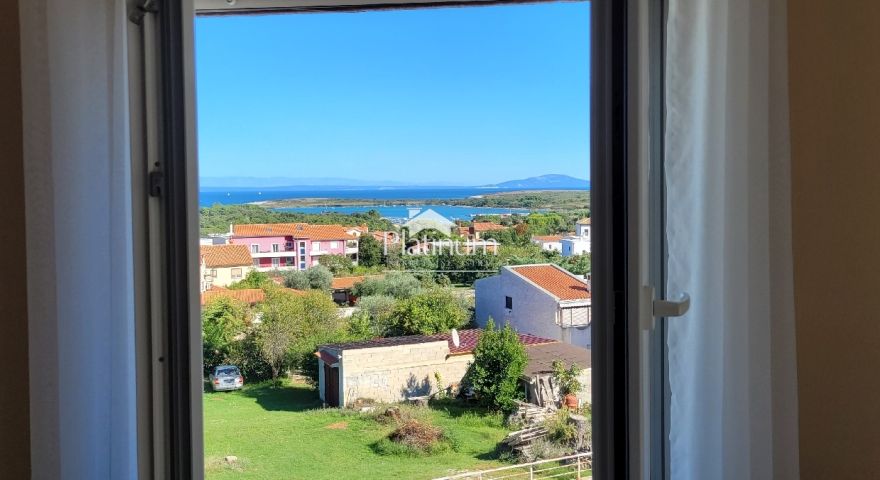 Istra, Ližnjan, trosoban penthouse s pogledom na more