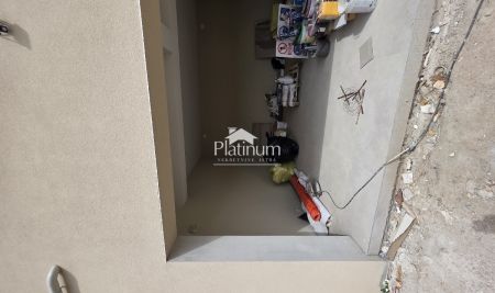 PULA VALDEBEK STAN 2SS + GARAŽA + TERASA 47M2