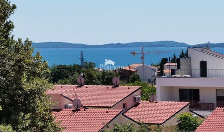 Istra, okolica Peroja, stambeno poslovni objekt 