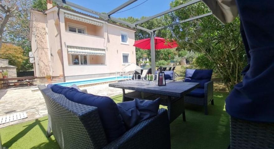 Istria, Pola, villa indipendente con piscina