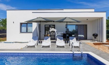 Istria, Dignano, casa a un piano con piscina