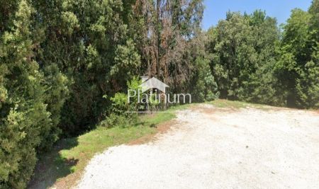 Pola, Grande monte, terreno edificabile 2907 m2