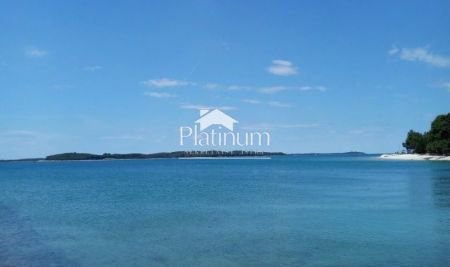 Istra, dvosoban stan u prizemlju 74 m2