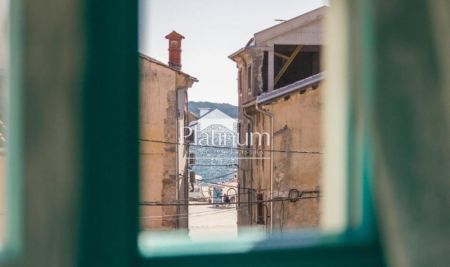 Istra, Fažana, hotel 100 m od mora 