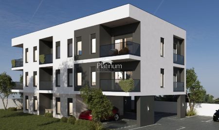 Istra,Pula moderan penthouse s tri spavaće sobe  otvorenim pogledom