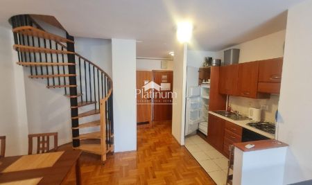 Istra,Pula dvoetažni apartman na prodaju