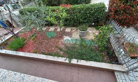 Istria, Štinjan, bellissima casa di famiglia con terreno edificabile con vista e vicinanza al mare