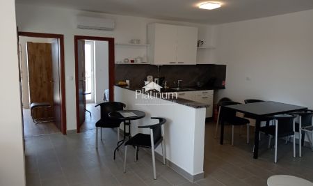 Istra,Valtura dvosobni stan na drugom katu
