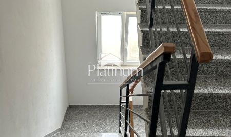 Istra,Pula stan s dvije sobe u novogradnji