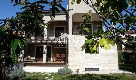 Istra, Umag, luksuzna vila nedaleko od mora
