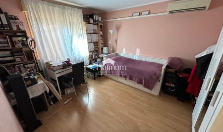 Pula, studio apartment 27 m2