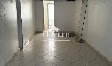 Istra,Pula atraktivan poslovni prostor u centru 