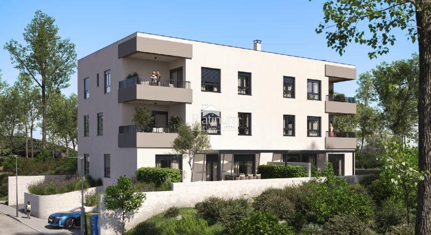 PULA VELI VRH, APPARTAMENTO 44.7 m2, GARAGE CON ASCENSORE