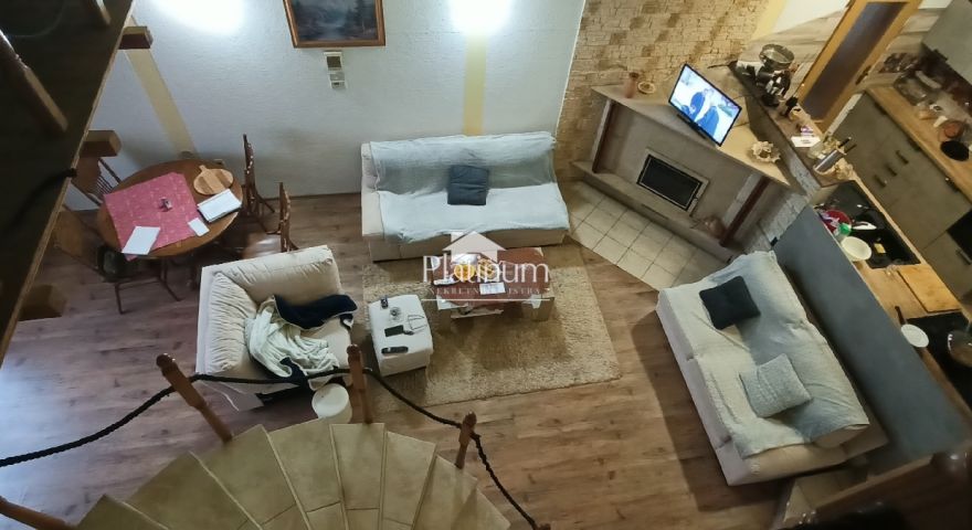 Istria, dintorni di Pola, casa a Šikići