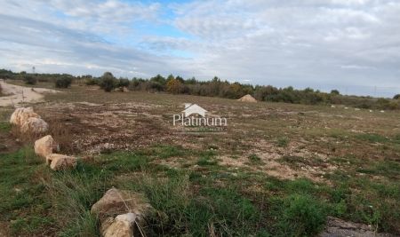 Istra, Peroj parcela 1000 m od morja