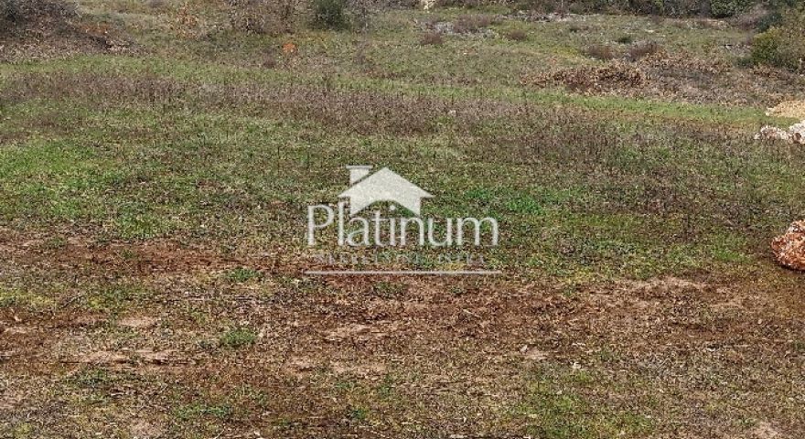 Istra , Šišan PREVENTIVO terreno agricolo 500 m2