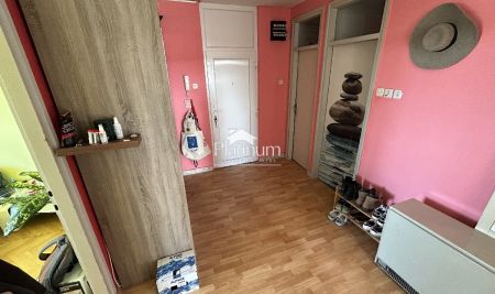 Istra, Pula, komforni jednosobni stan s lijepim pogledom